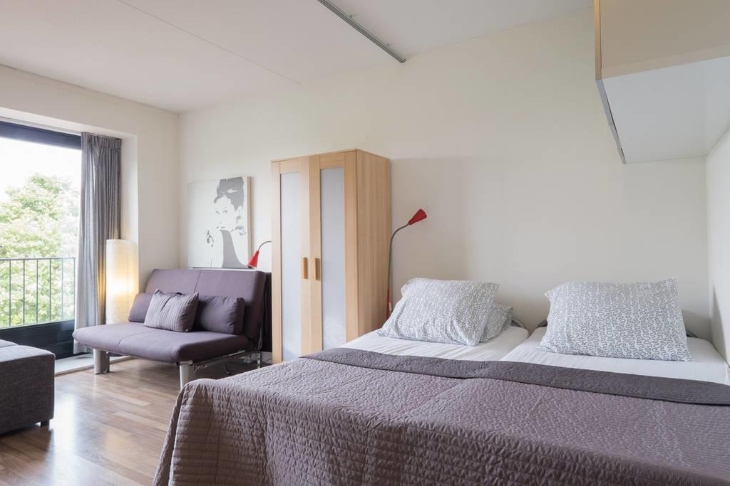 City Studio, Utrecht Hotel Buitenkant foto